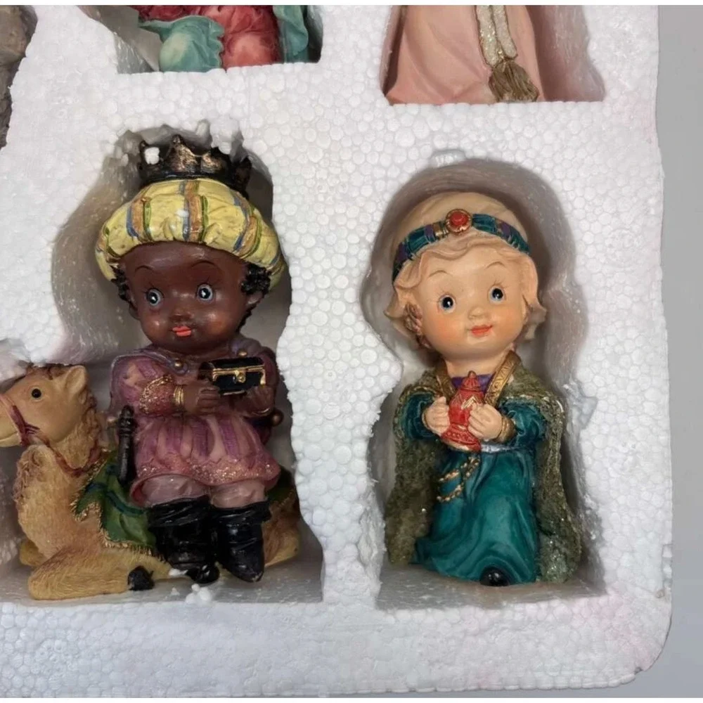 Vintage Holiday Time, Christmas Kids Polyresin Nativity Set of 11.